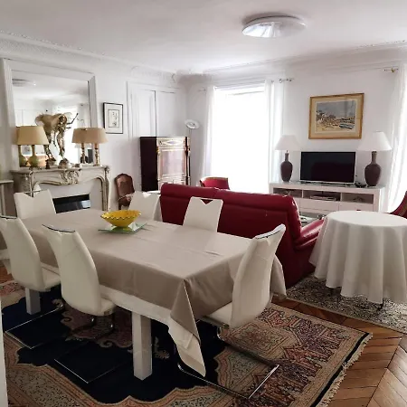 Very Large Nest 2 Steps From Montmartre Appartement *